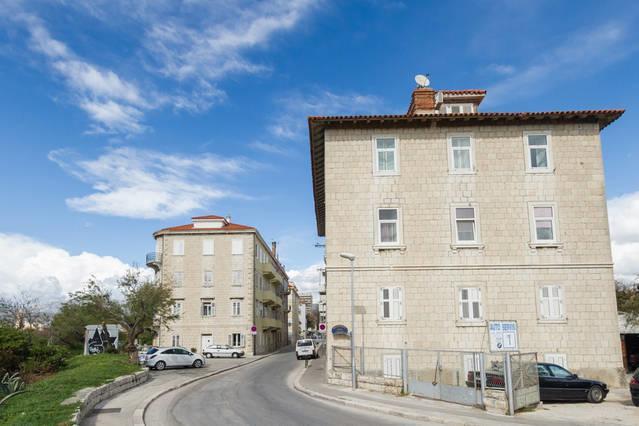 Malo Misto Apartman Split